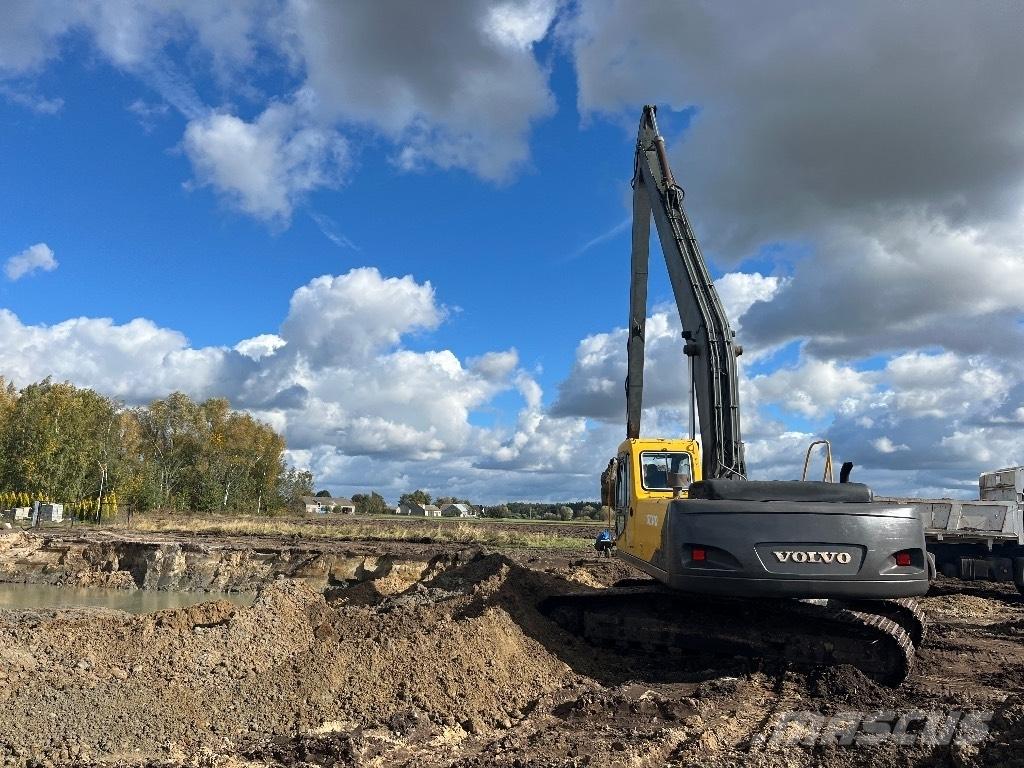 Volvo EC 240 LR Long Reach Bagger