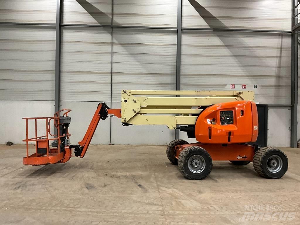 JLG 450 AJ Gelenkteleskoparbeitsbühnen