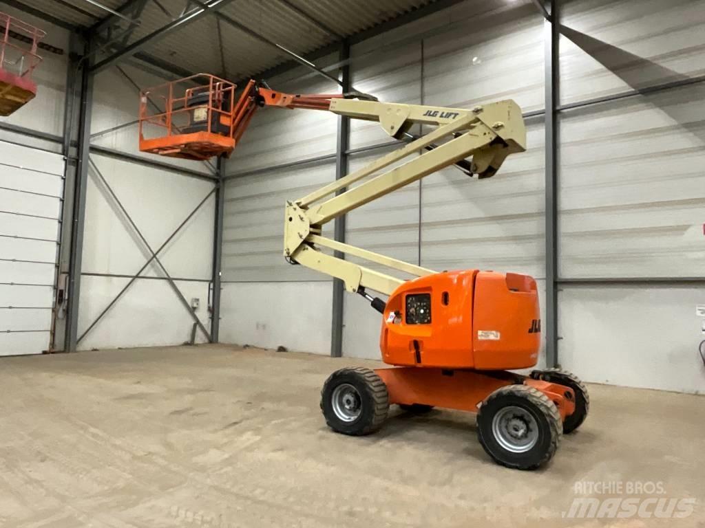 JLG 450 AJ Gelenkteleskoparbeitsbühnen