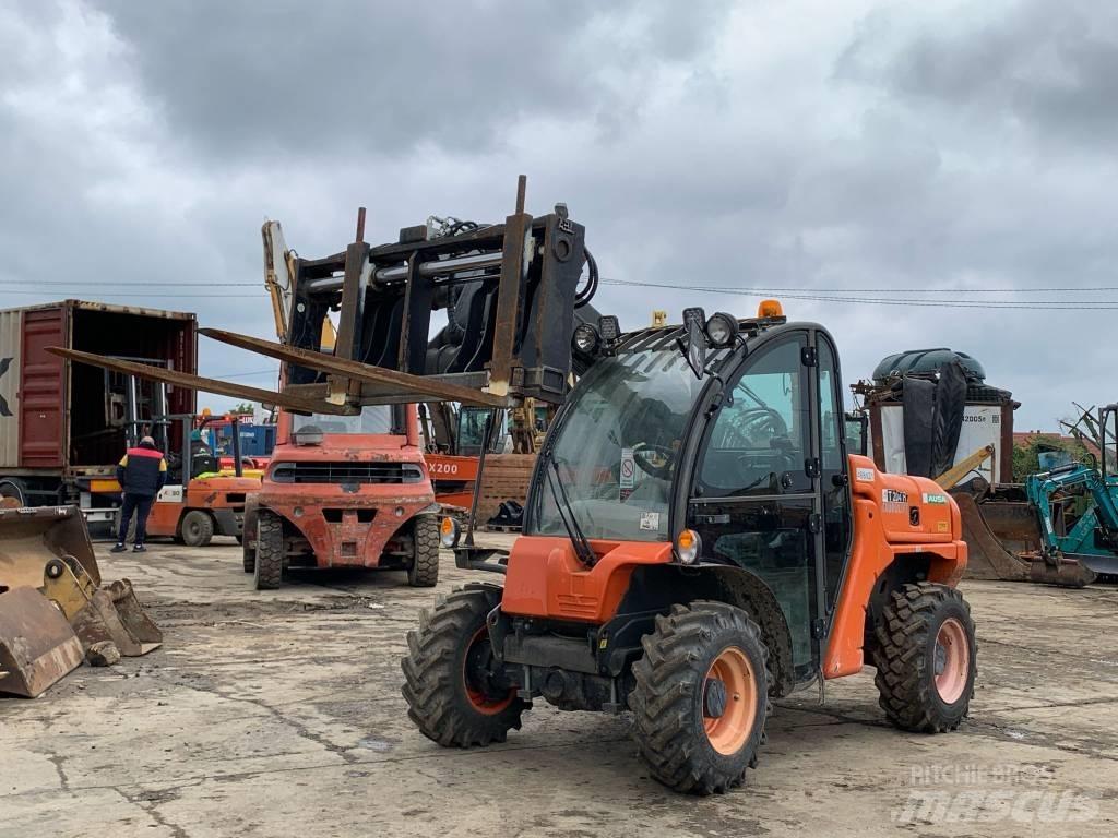 Ausa T 204 H Teleskoplader für Landwirtschaft