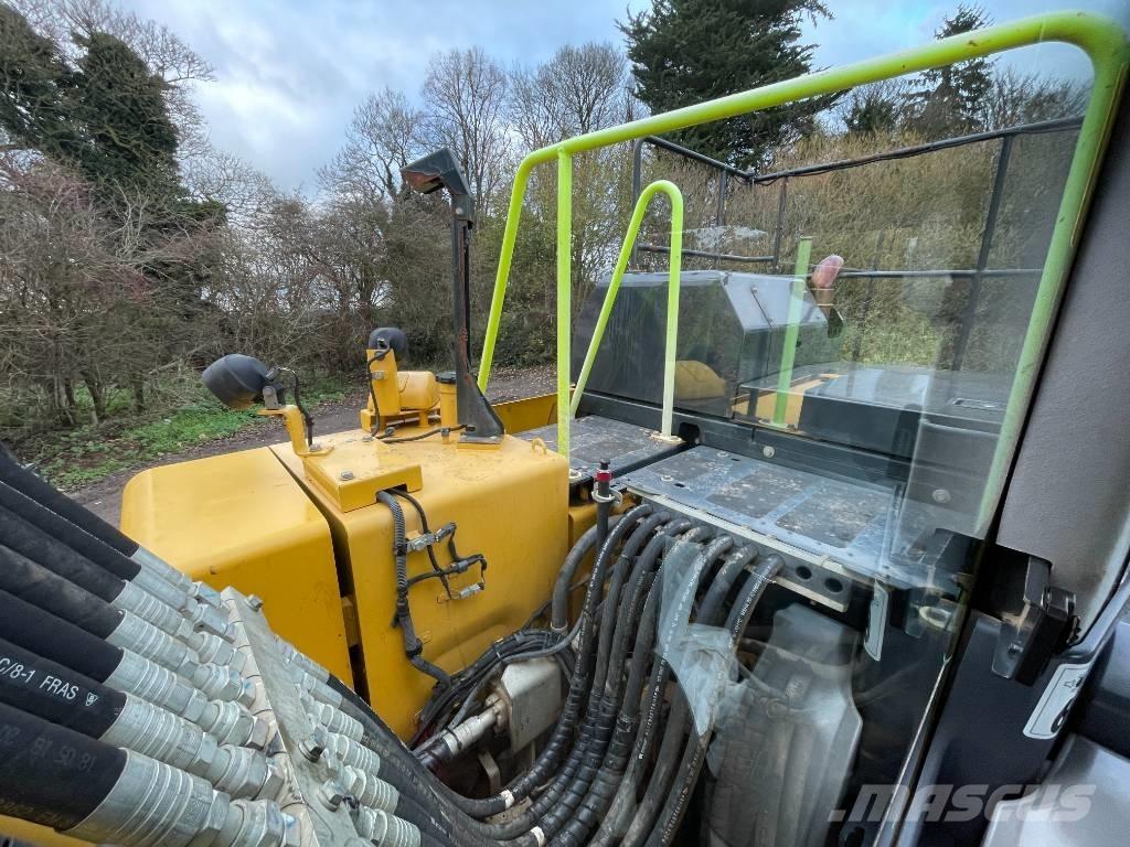 Komatsu PW 180-11 Mobilbagger