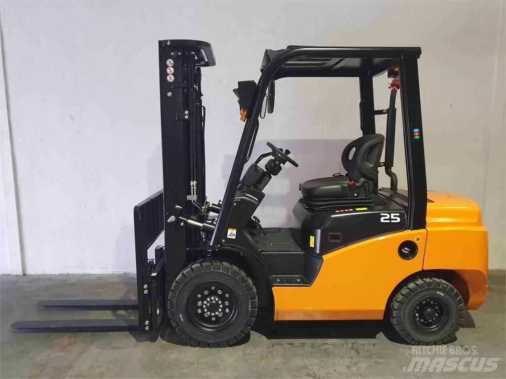  CPCD25T8 S4S Diesel heftrucks