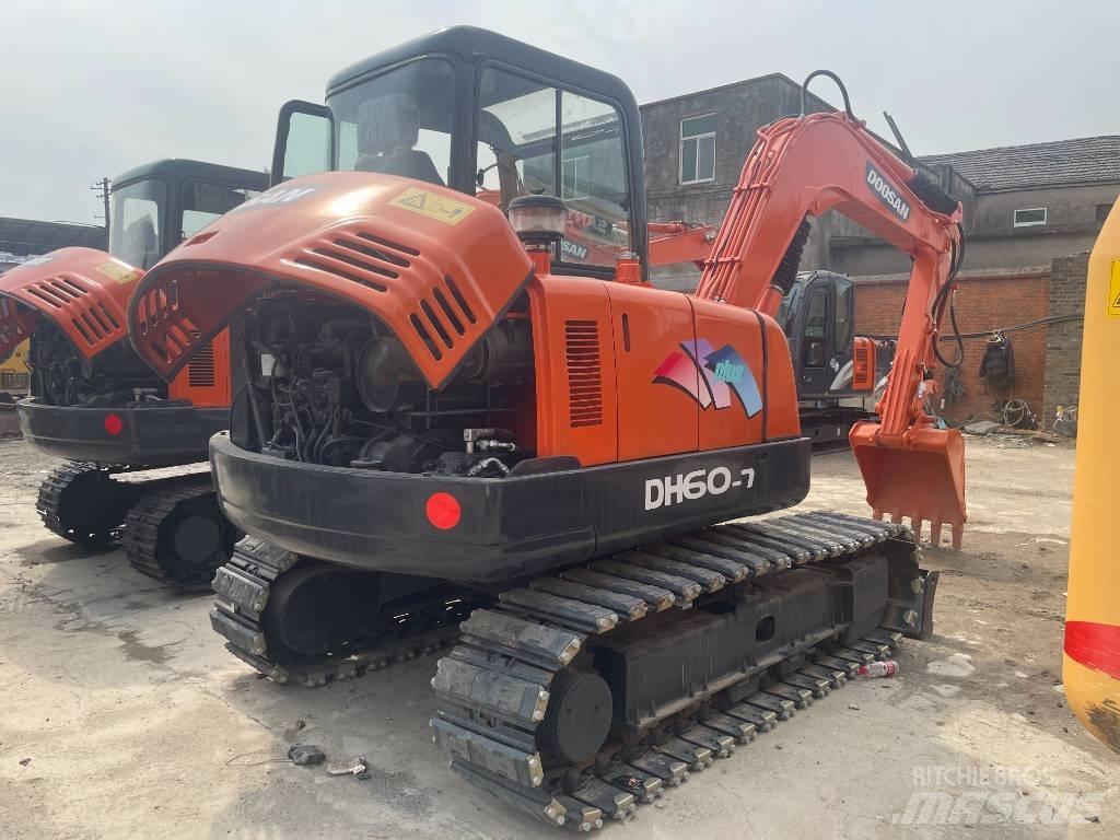 Doosan DH 60 Minibagger < 7t