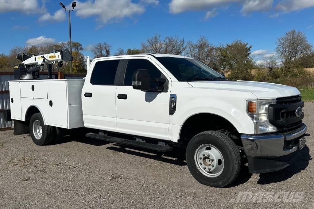 Ford F 350 XL SD Raupenkrane