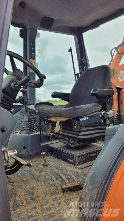 Fiat-Hitachi FB 100 Baggerlader