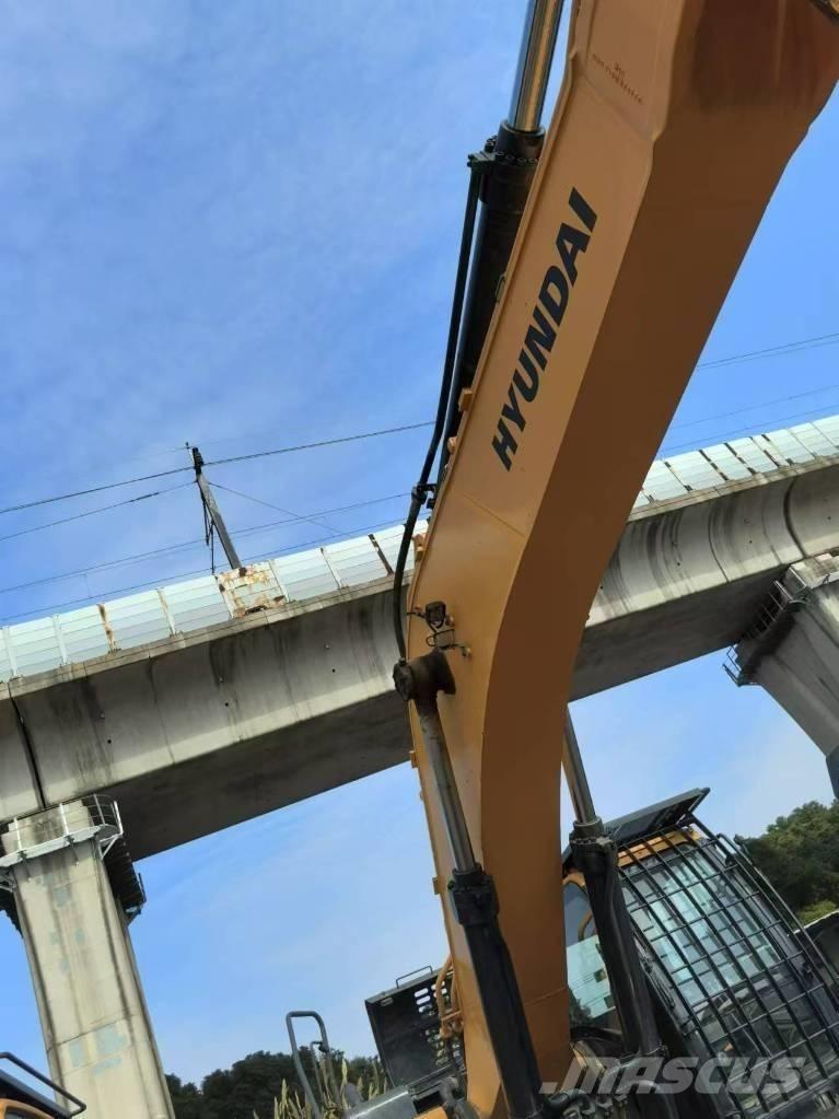 Hyundai 520VS Raupenbagger