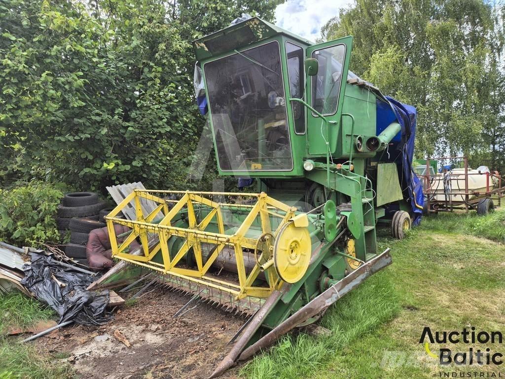 John Deere 935 Mähdrescher