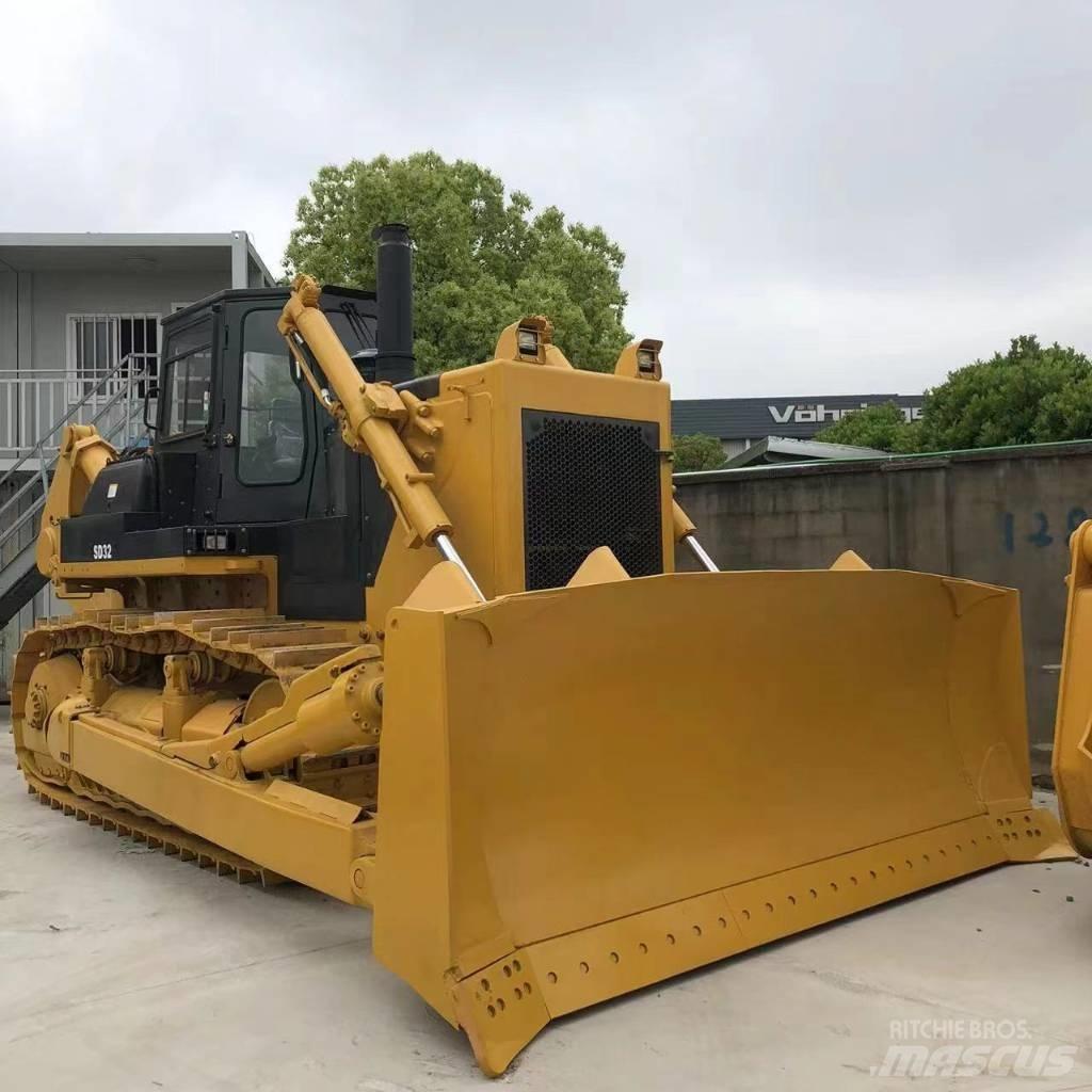 Shantui SD 32 D Bulldozer