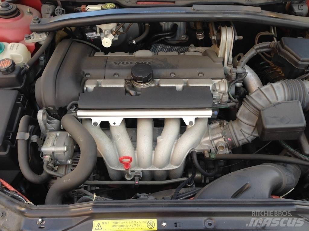 Volvo LA-SB5244W PKWs