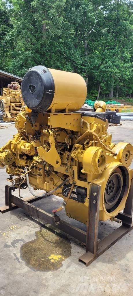 CAT 740B ENGINE Dumper - Knickgelenk