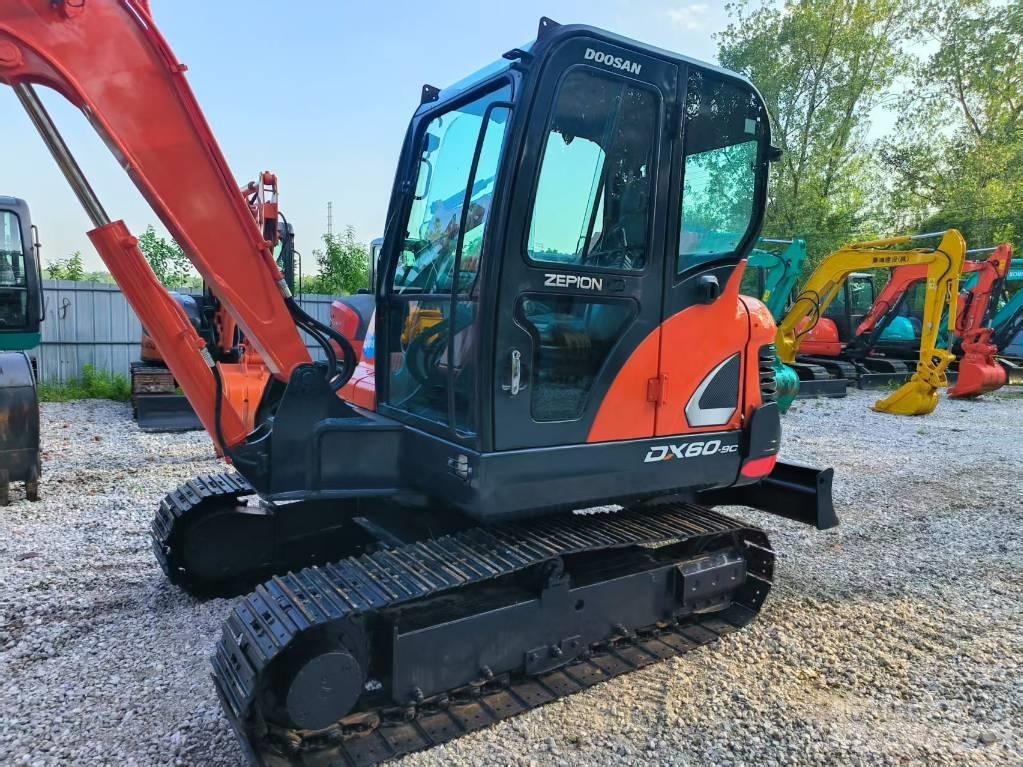 Doosan DX 60 Minibagger < 7t