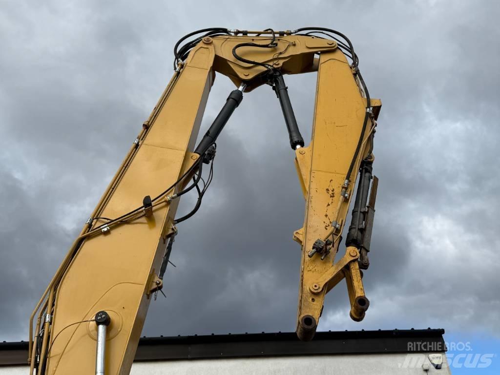 CAT 320 FL Long Reach Bagger