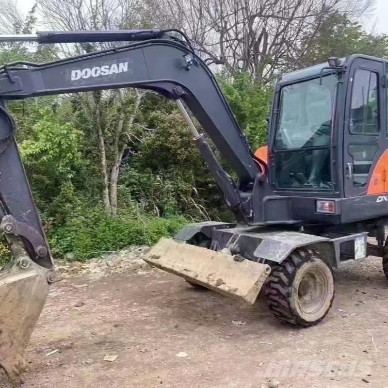 Kubota DX60w Mobilbagger
