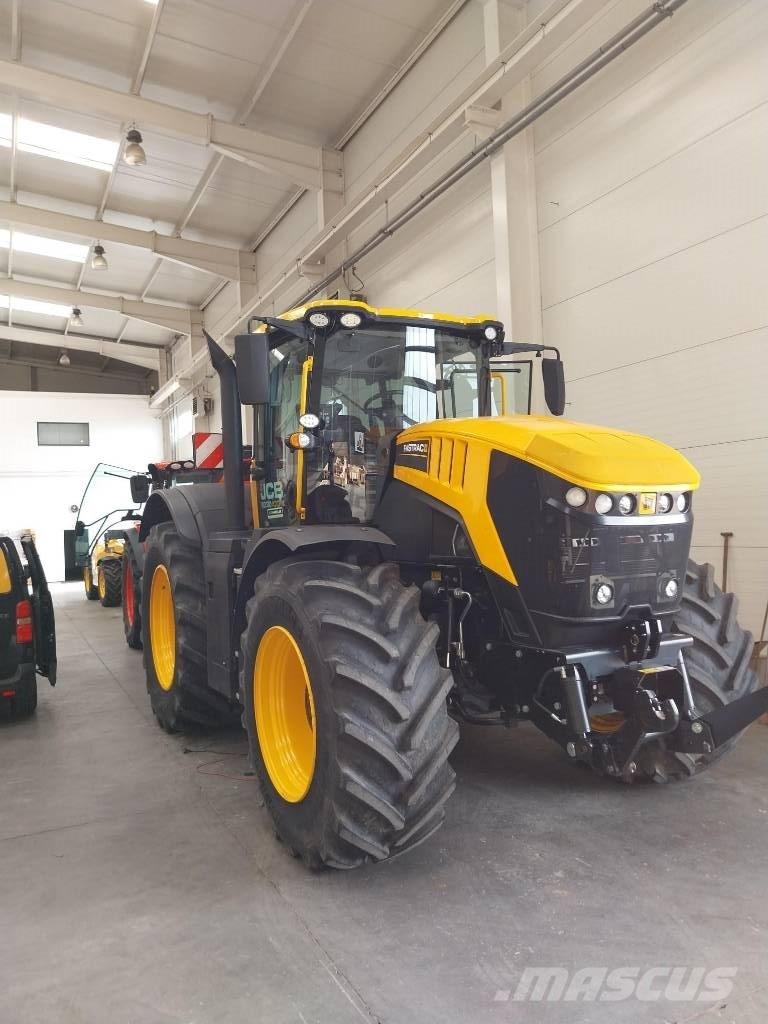 JCB 8330 iCON Traktoren