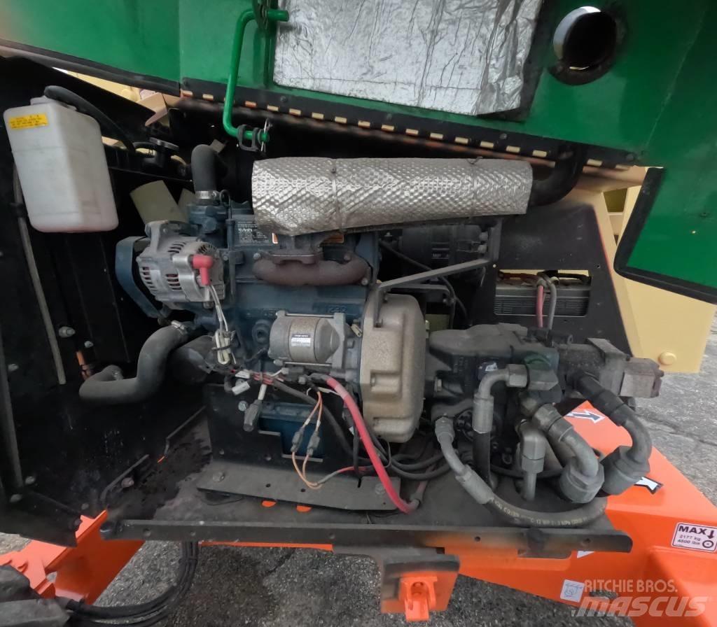 JLG 340 AJ Gelenkteleskoparbeitsbühnen