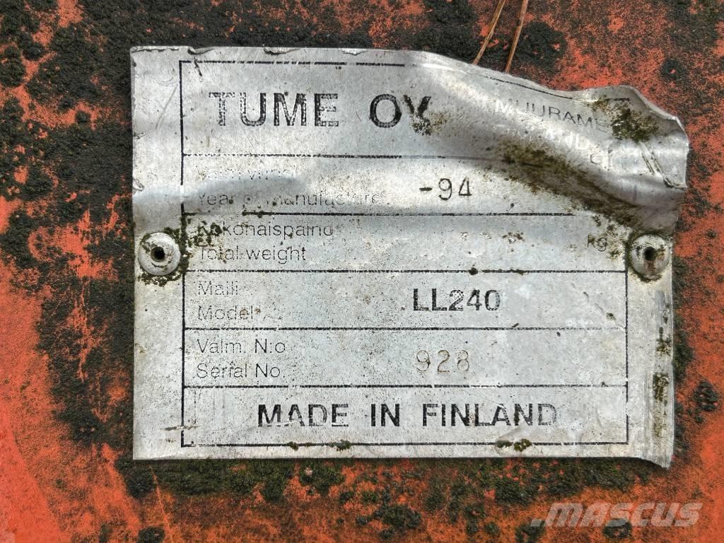 Esko 240 Schneefräse