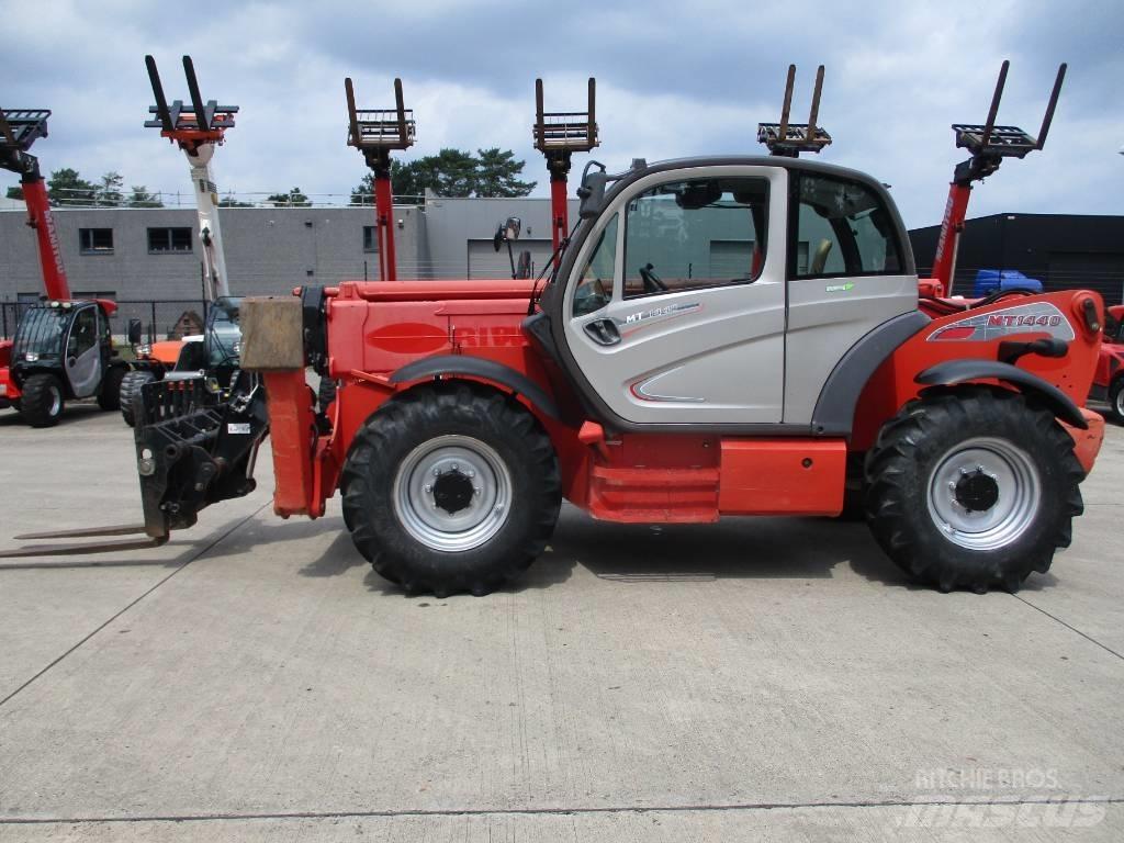Manitou MT 1440 (124) Teleskoplader