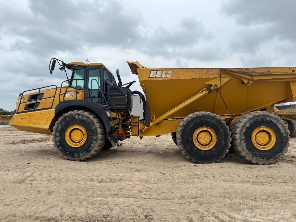 Bell B45E Dumper - Knickgelenk