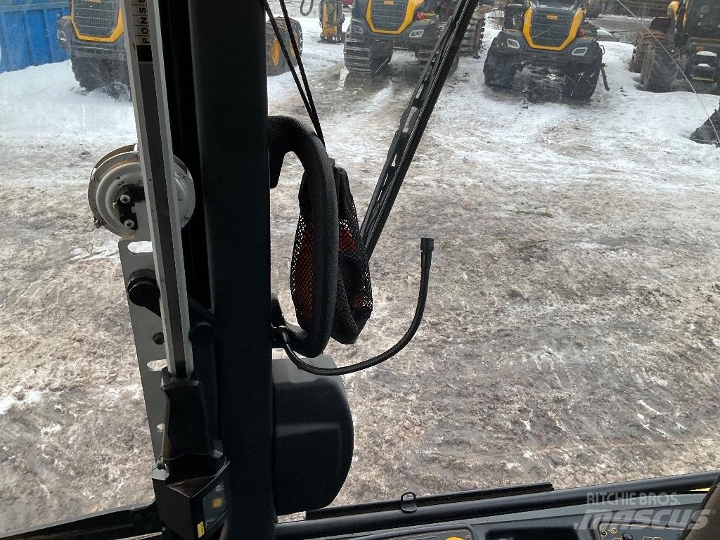 Ponsse Ergo 8W Harvester