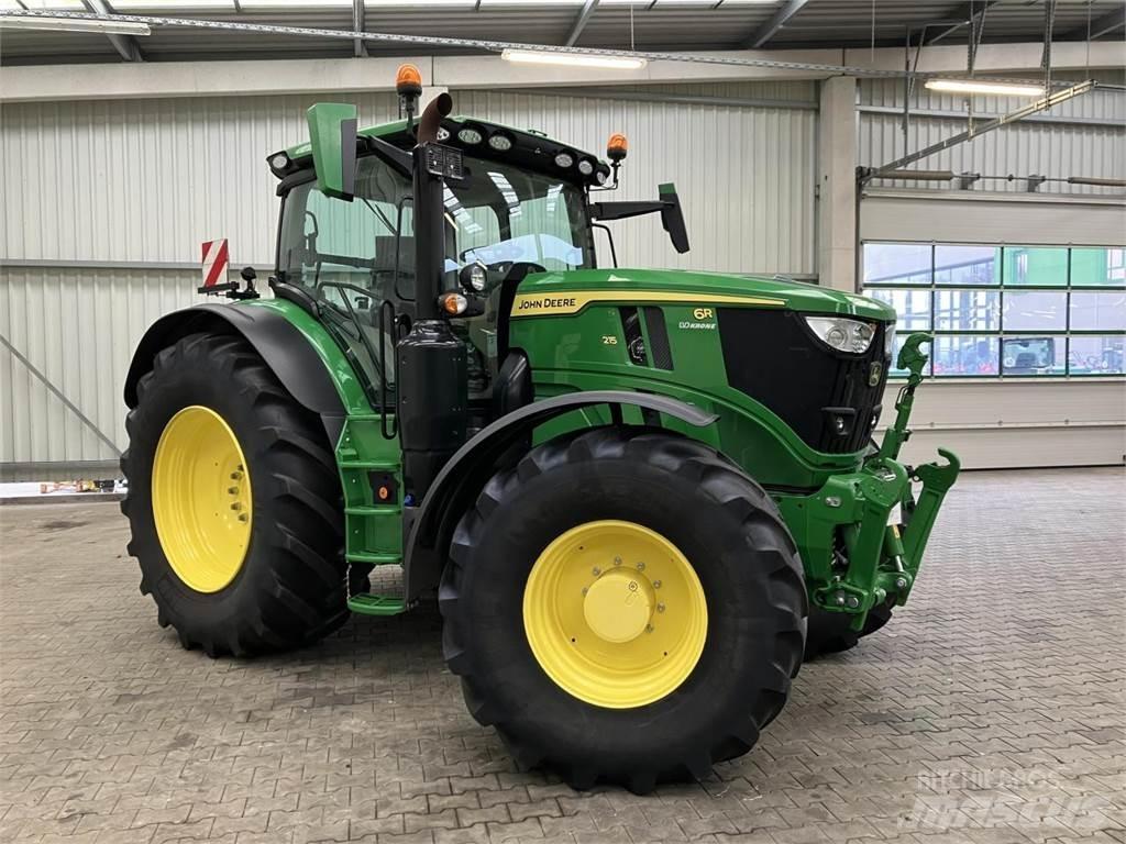 John Deere 6R 215 Traktoren