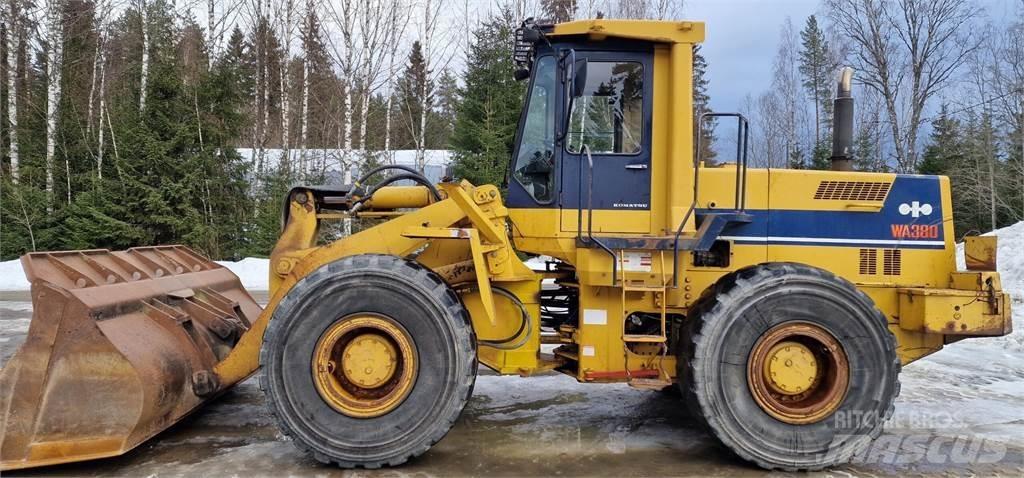 Komatsu WA380 Radlader