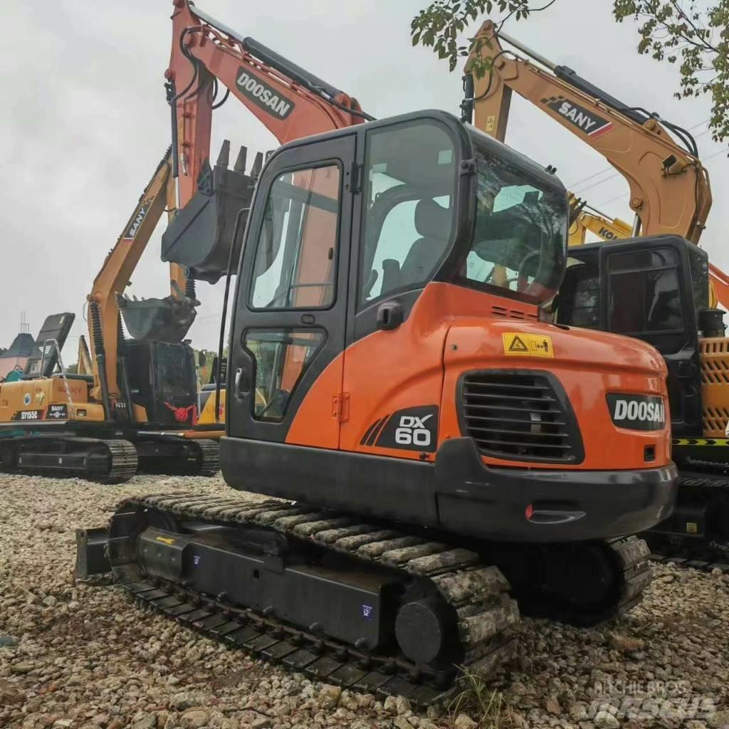Doosan DX60 Minibagger < 7t