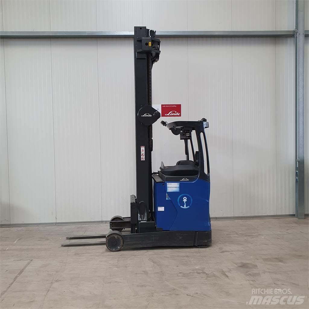Linde R16HD Schubmaststapler