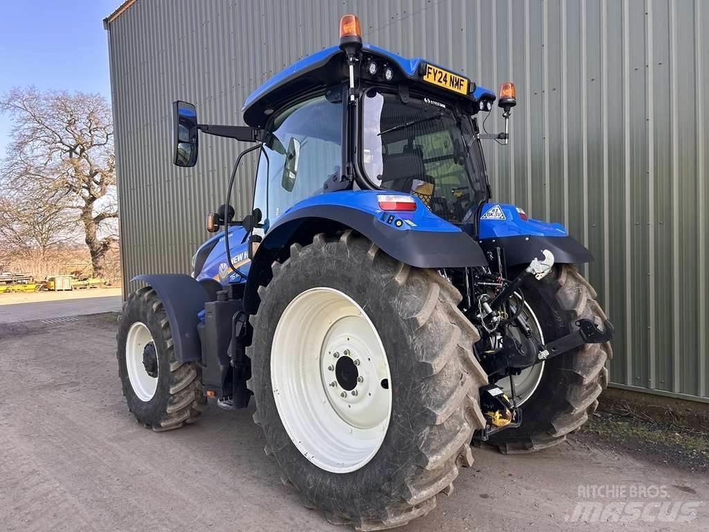 New Holland T6.155 Traktoren
