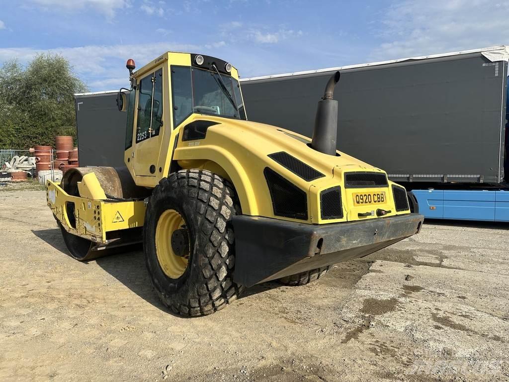 Bomag BW213-DH4 Walzenzüge