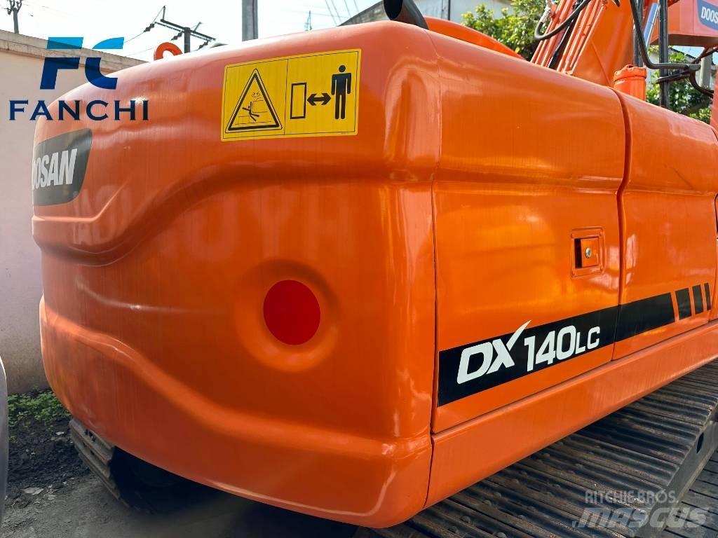 Doosan DX 140 LC Mobilbagger