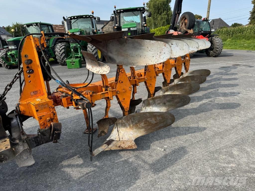 Huard 570 SUPER Wendepflüge