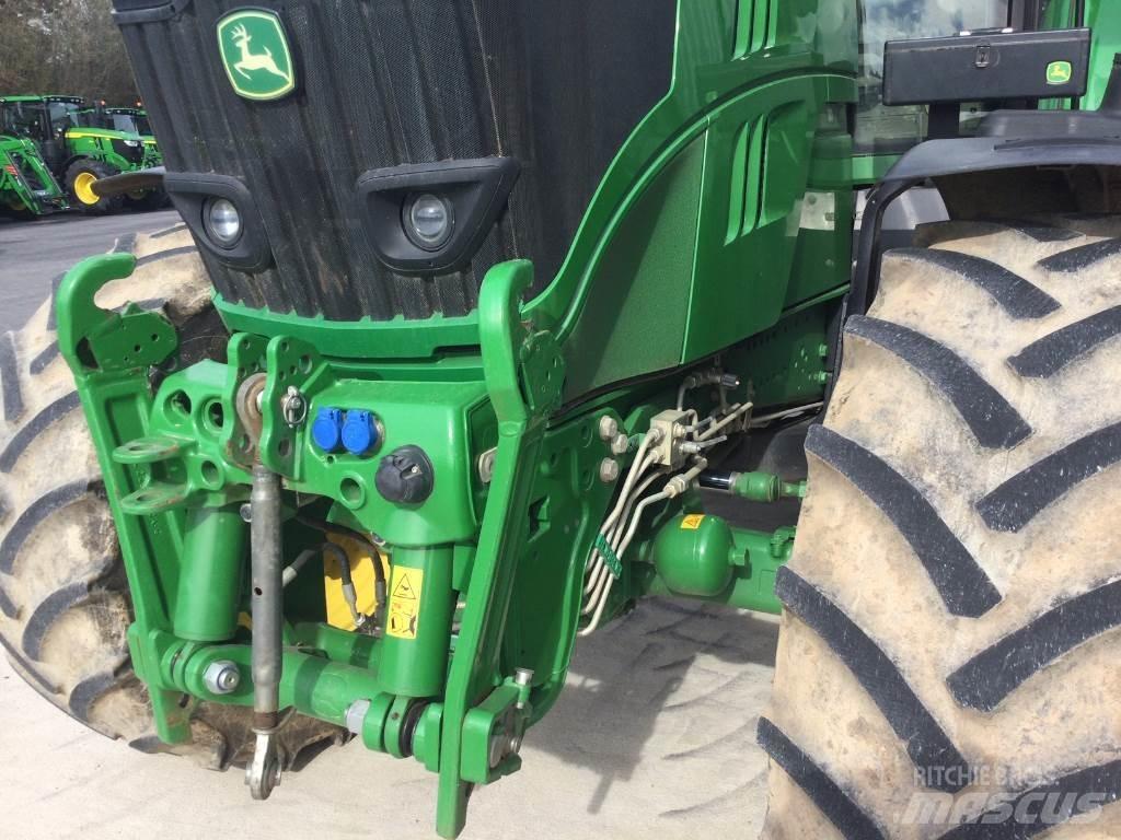 John Deere 6195M Traktoren