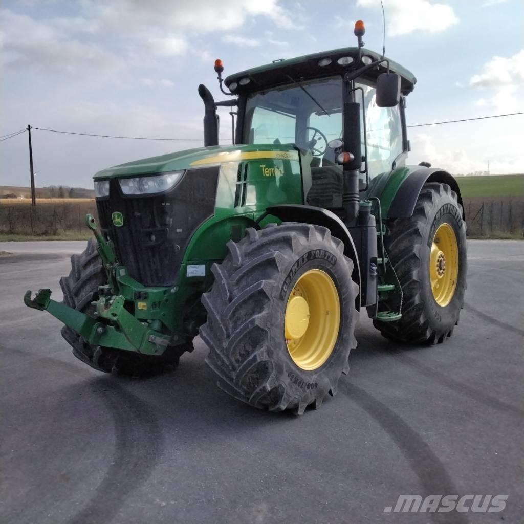 John Deere 7250 R Traktoren