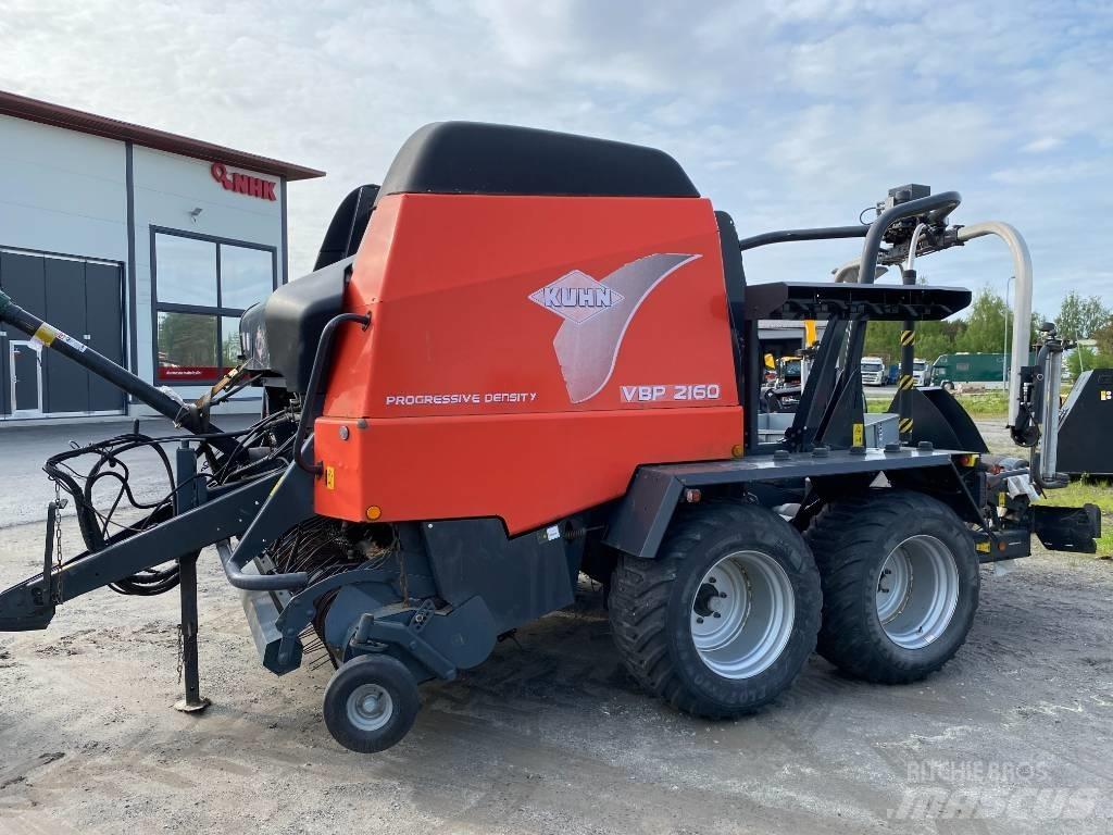 Kuhn VBP 2160 OC 23 Rundballenpressen