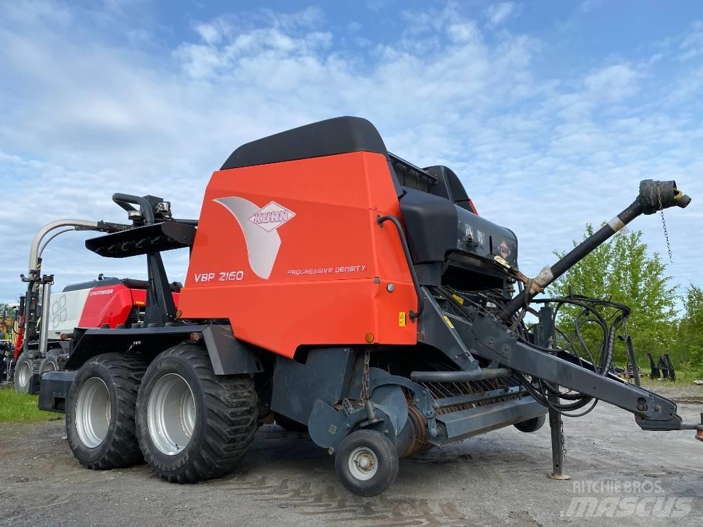 Kuhn VBP 2160 OC 23 Rundballenpressen