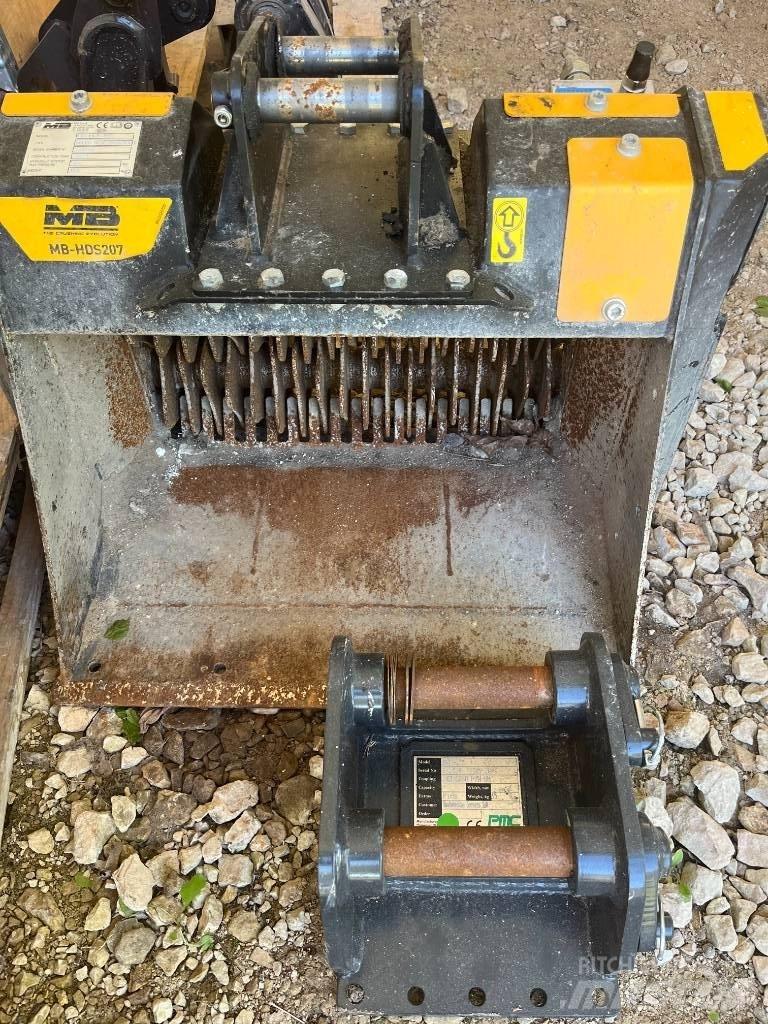 MB Crusher HD207S Schaufeln