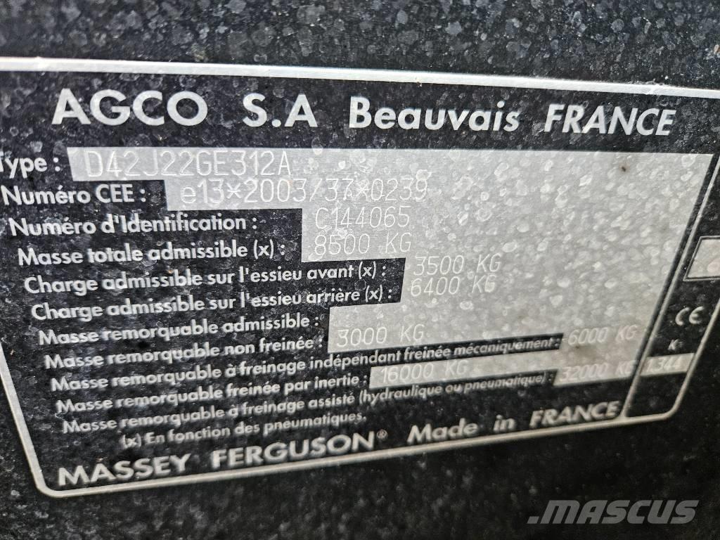 Massey Ferguson 5430 Sattelzugmaschinen