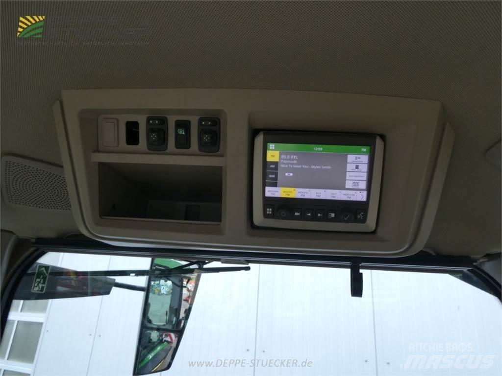 John Deere 7R 330 Traktoren