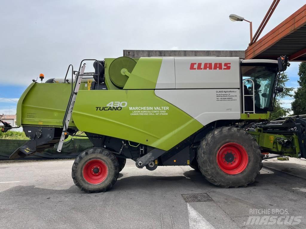 CLAAS Tucano 430 Mähdrescher