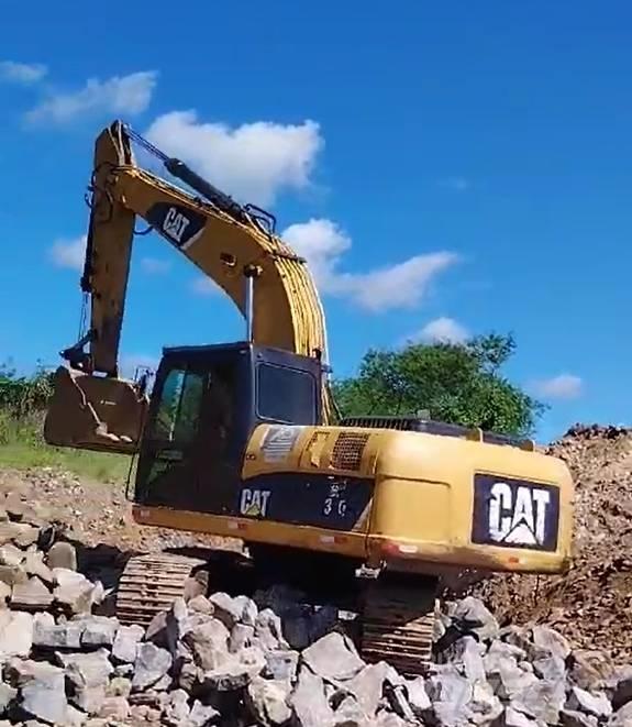 CAT 320D Raupenbagger