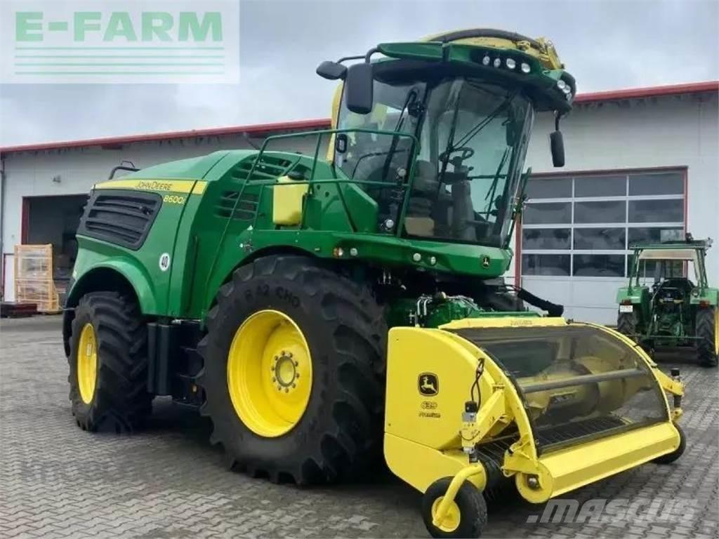John Deere 8600i Selbstfahrende Häcksler