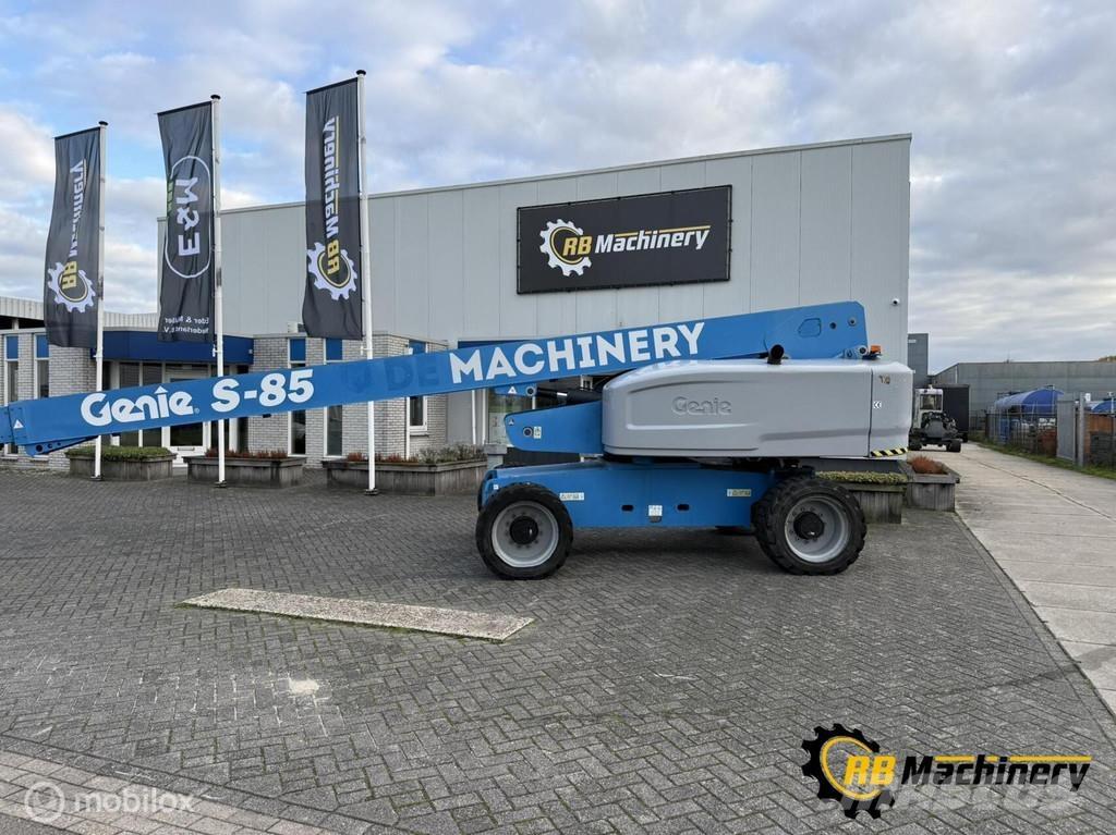 Genie S-85 Teleskopbühnen