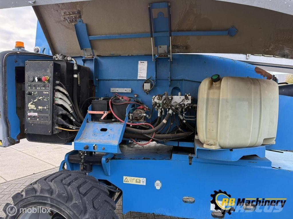 Genie S-85 Teleskopbühnen