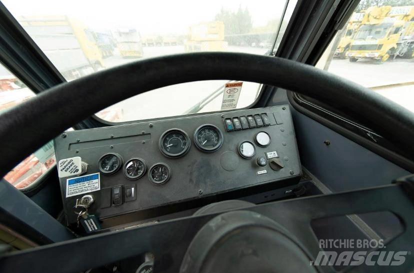 Atlas Copco RD 20 II Fahrzeug mit mobiler Bohranlage