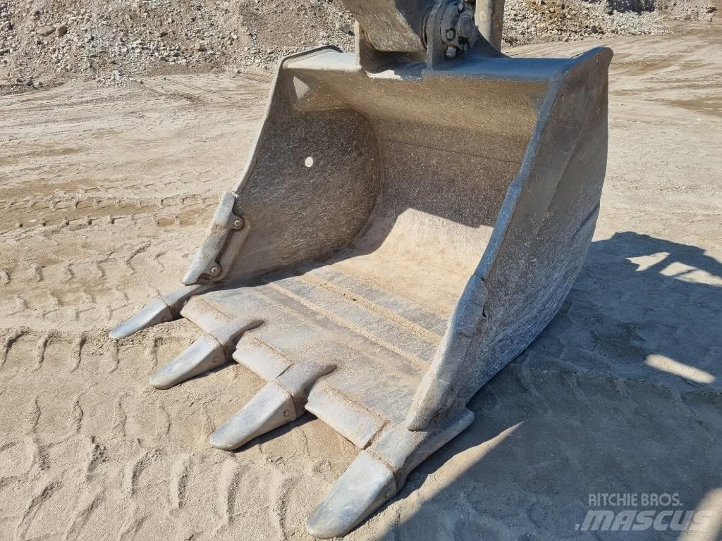 Komatsu HB 365 LC-3 Raupenbagger