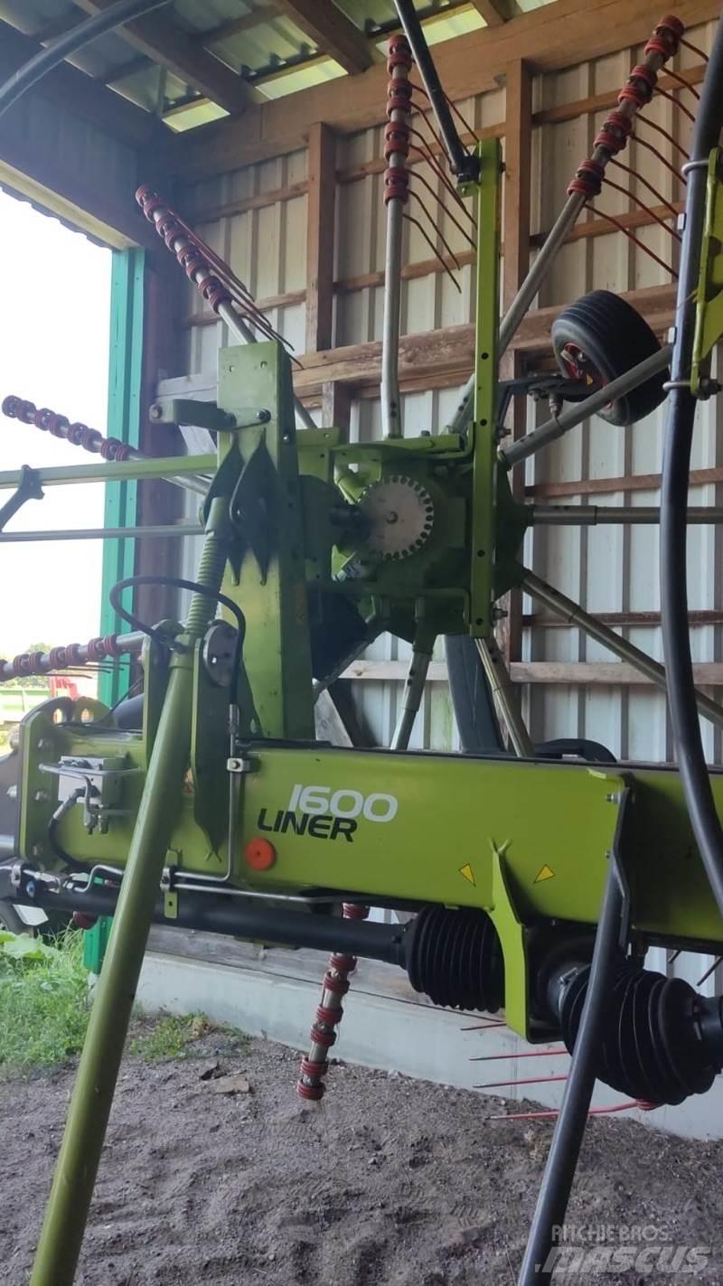 CLAAS Liner 1600 Schwader
