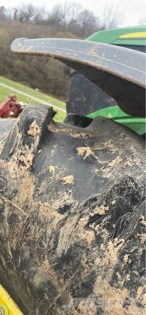 John Deere 6155R Traktoren