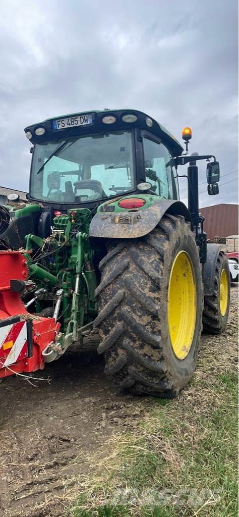 John Deere 6155R Traktoren