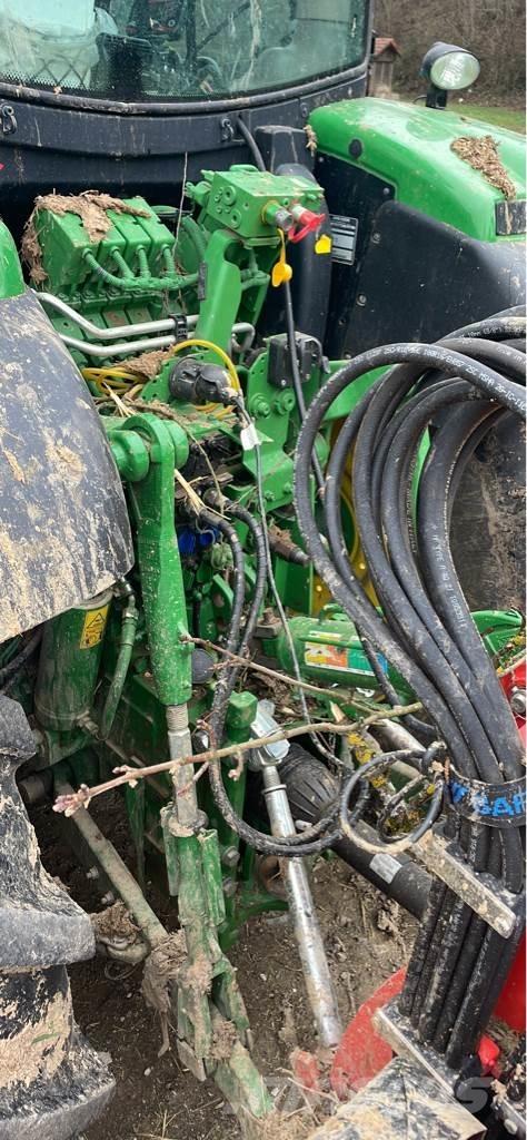 John Deere 6155R Traktoren