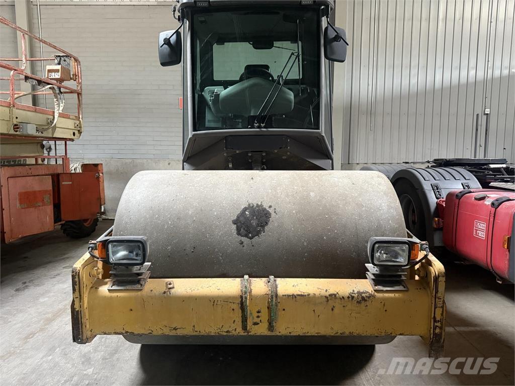 Volvo SD77 Walzenzüge